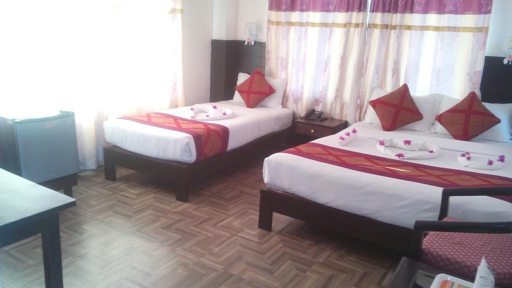 Hotel Center Lake Pokhara Cameră foto